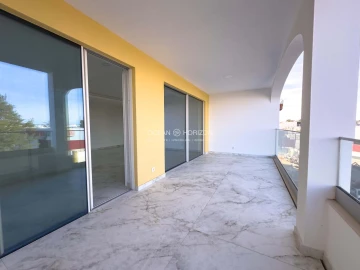 Apartamento T4 para Venda em Lagos (São Sebastião e Santa Maria)
