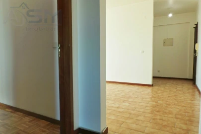 Apartamento T3 para Arrendamento em Cacém e São Marcos