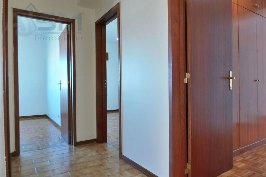 Apartamento T3 para Arrendamento em Cacém e São Marcos Foto 15