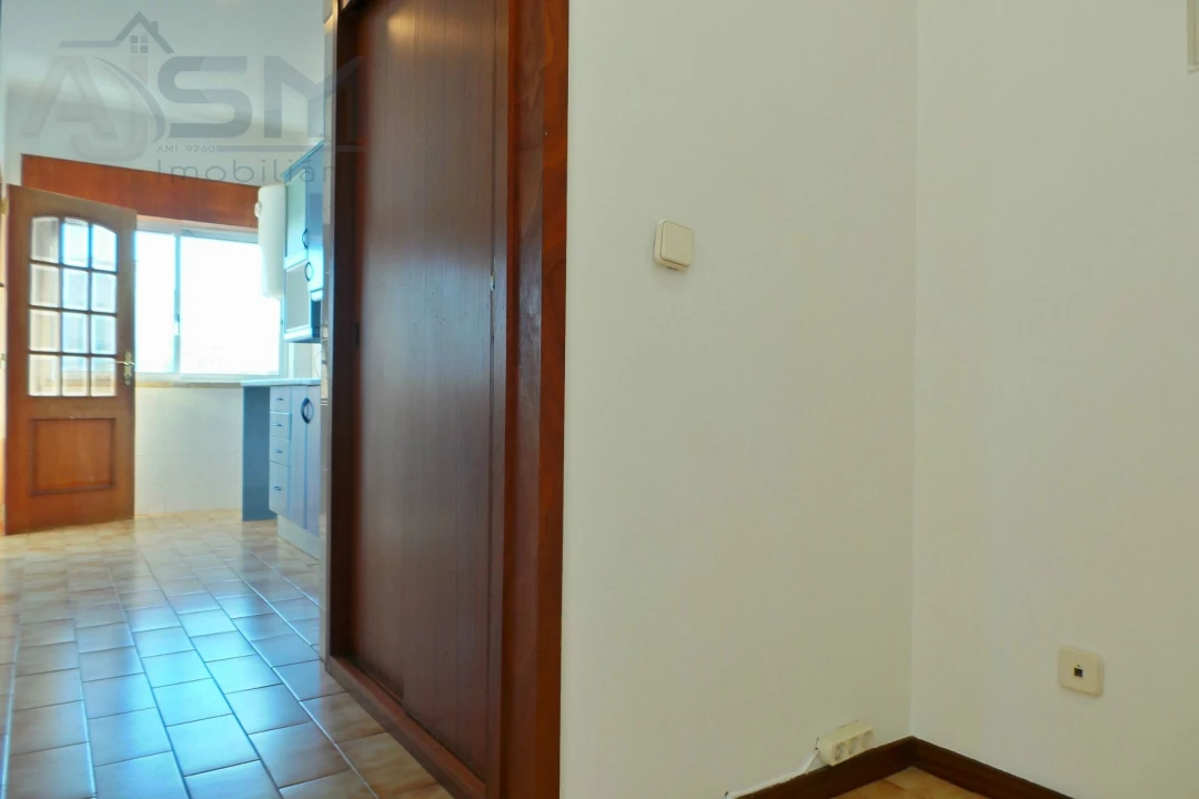 Apartamento T3 para Arrendamento em Cacém e São Marcos Foto 3