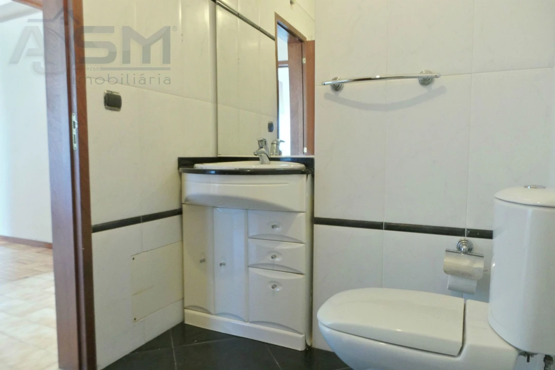 Apartamento T3 para Arrendamento em Cacém e São Marcos Foto 26