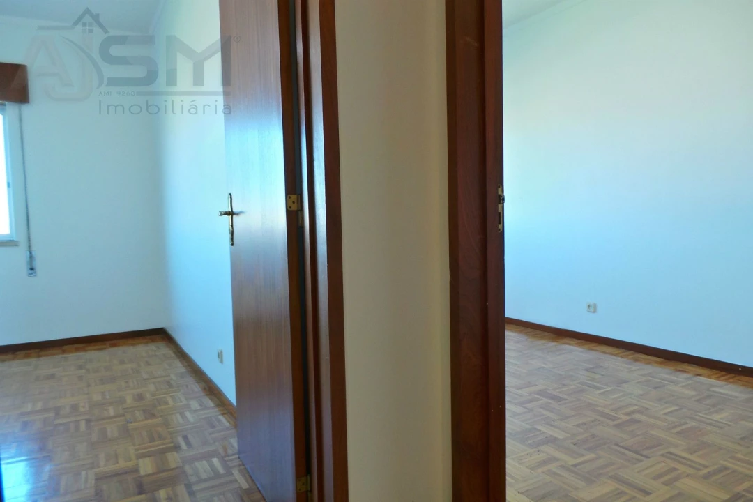 Apartamento T3 para Arrendamento em Cacém e São Marcos Foto 19