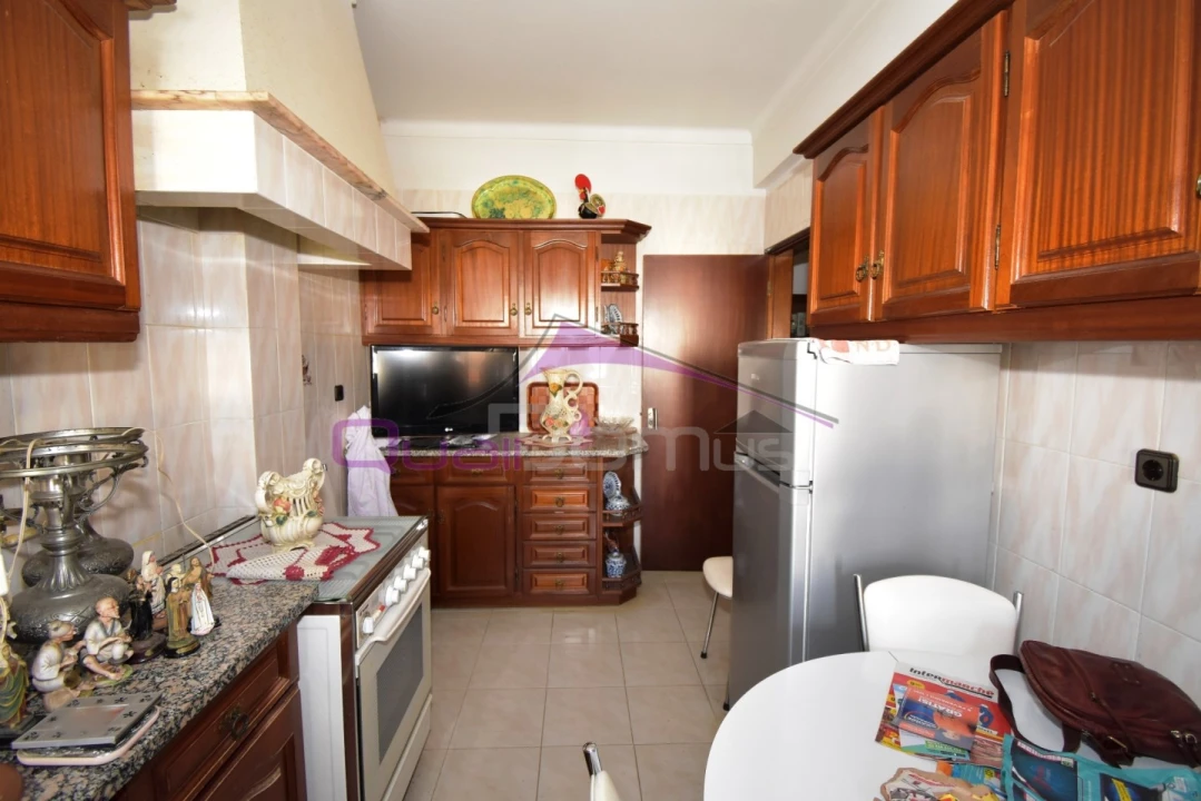 Apartamento T2 para Venda em Vila Nova da Barquinha Foto 2