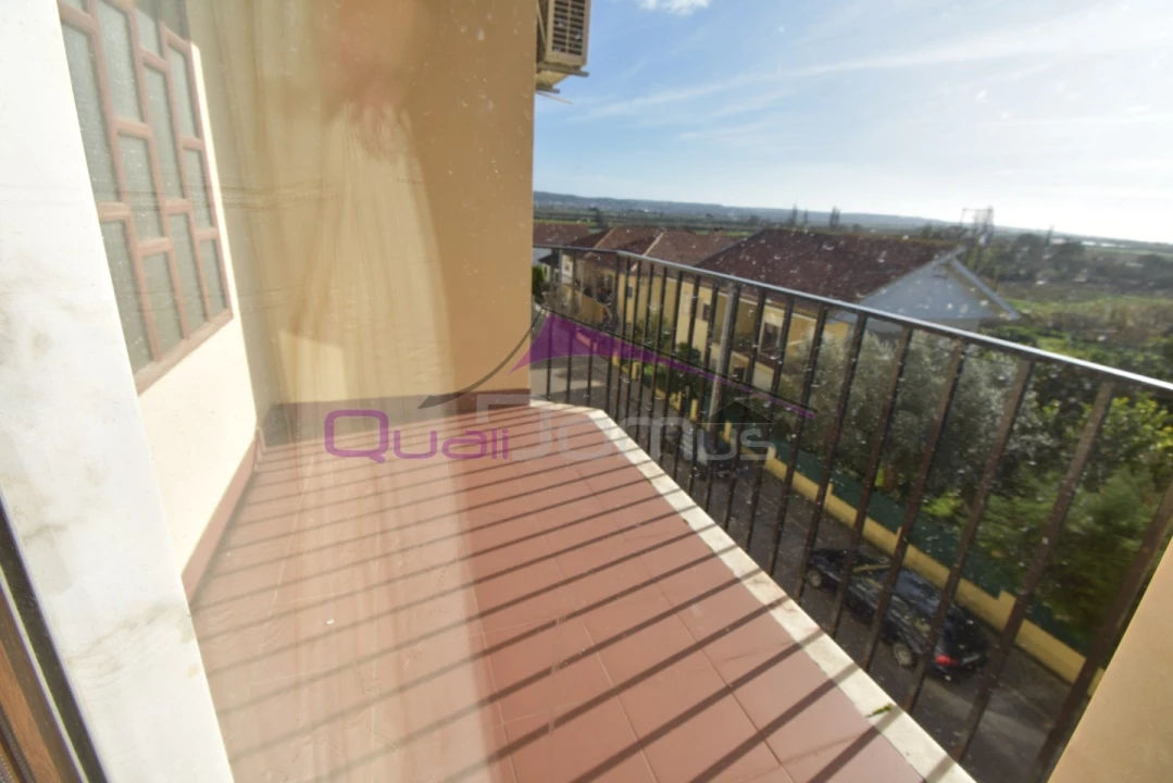 Apartamento T2 para Venda em Vila Nova da Barquinha Foto 12