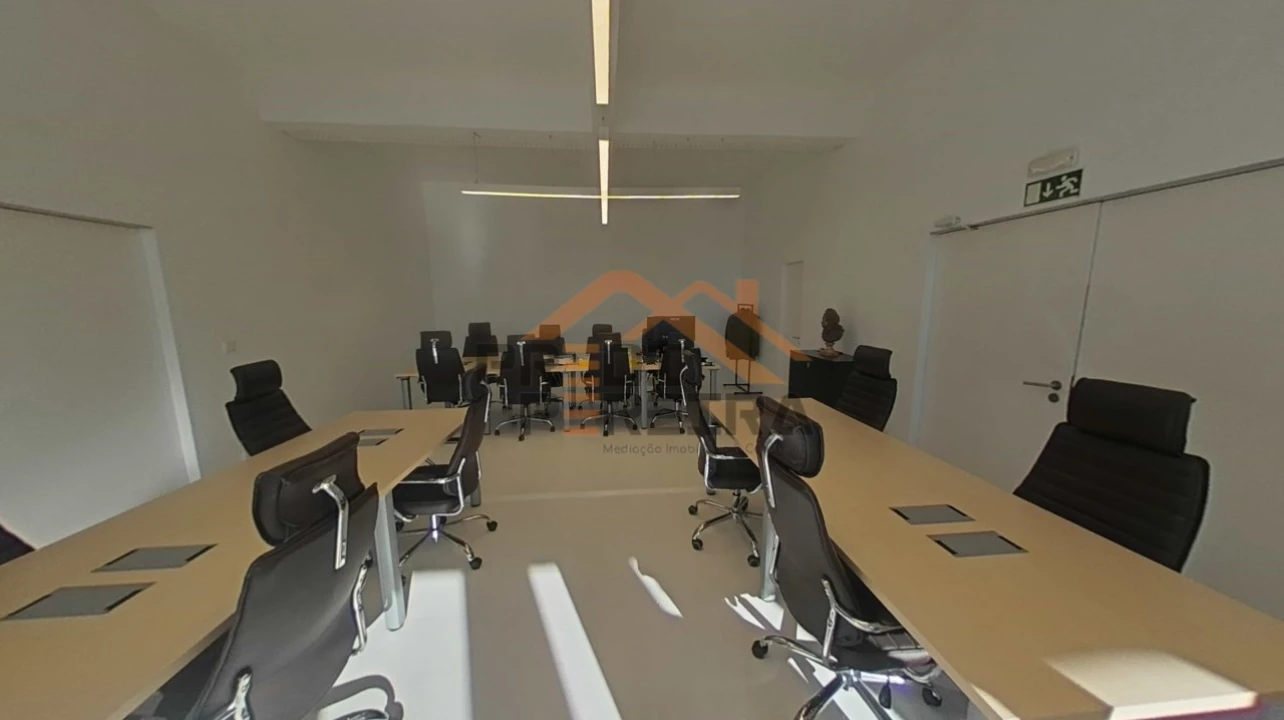 Prédio para Venda em Marvila Foto 3