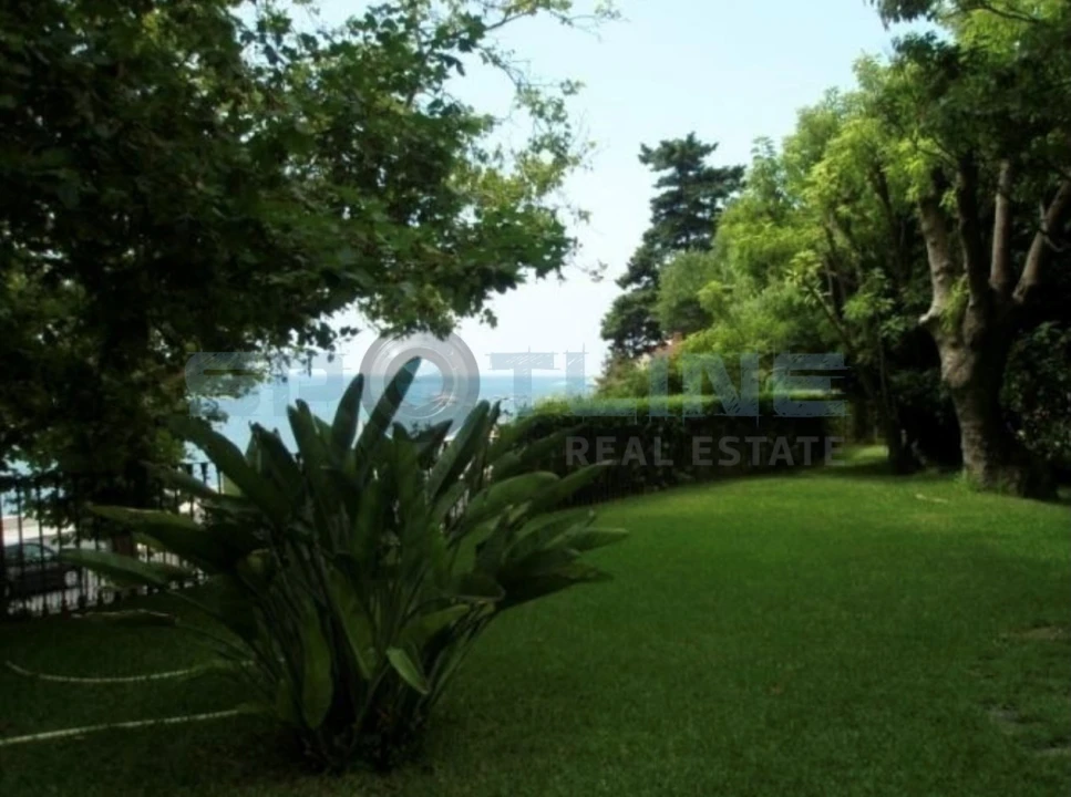 Moradia T7 para Venda em Oeiras e São Julião da Barra, Paço de Arcos e Caxias Foto 7