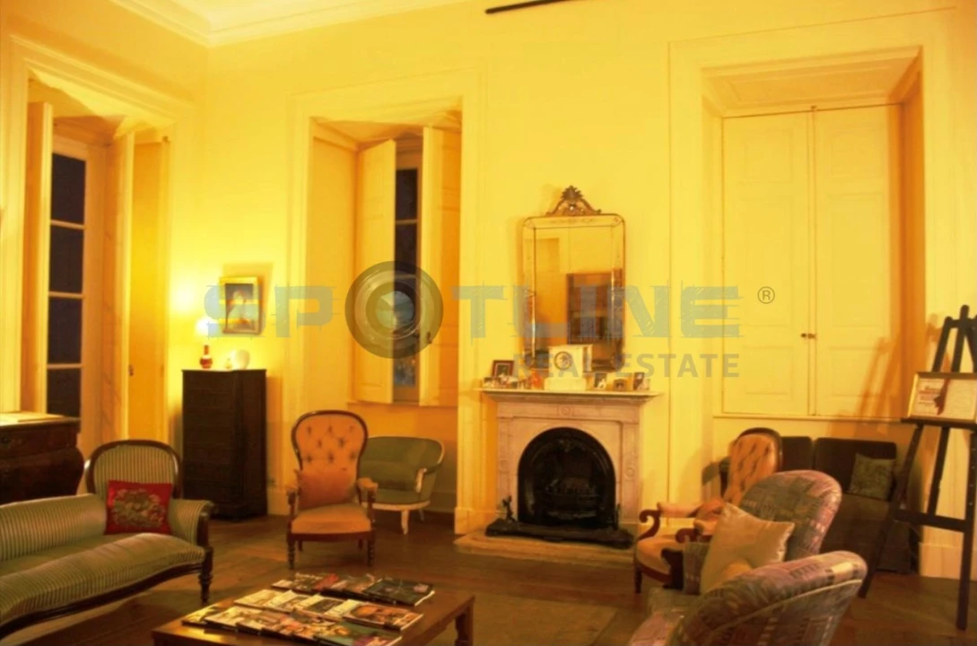 Moradia T7 para Venda em Oeiras e São Julião da Barra, Paço de Arcos e Caxias Foto 9