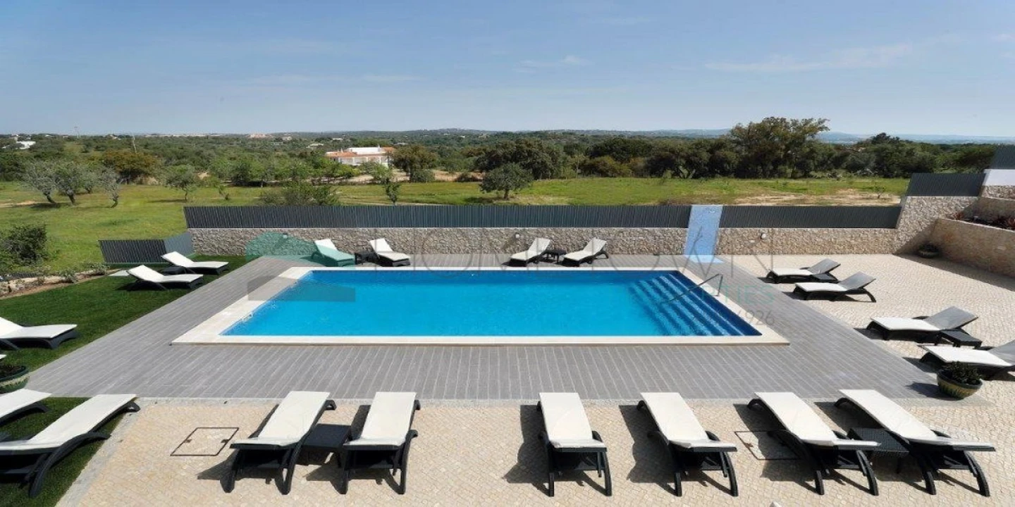 Negócio para Venda em Albufeira e Olhos de Água Foto 33