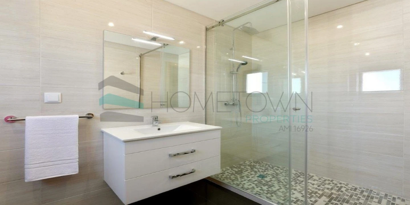 Negócio para Venda em Albufeira e Olhos de Água Foto 14