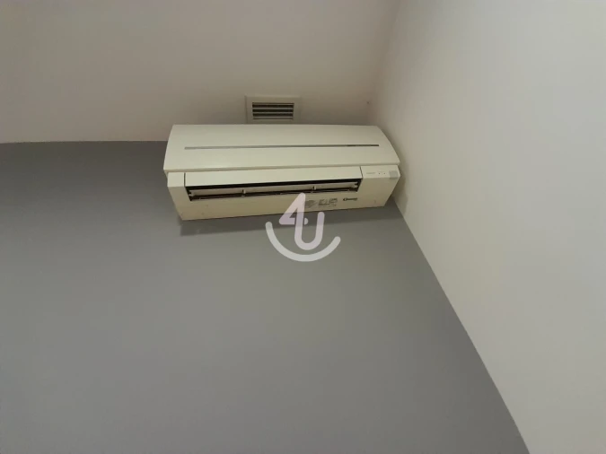 Escritório para Arrendamento em Alcobaça e Vestiaria Foto 2