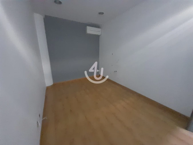 Escritório para Arrendamento em Alcobaça e Vestiaria Foto 6