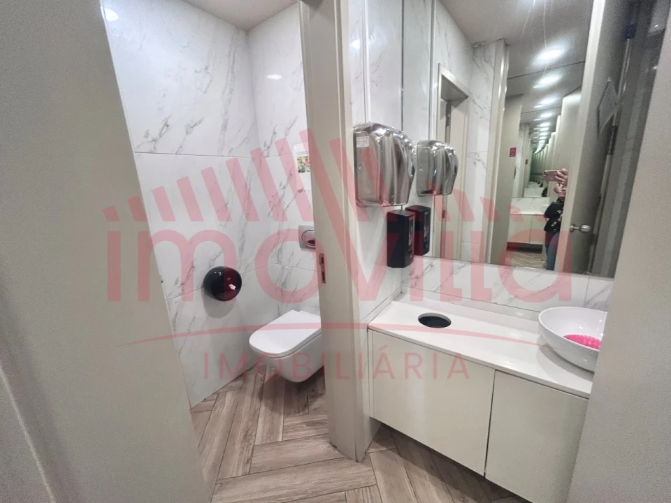 Negócio para Venda em Póvoa de Varzim, Beiriz e Argivai Foto 9