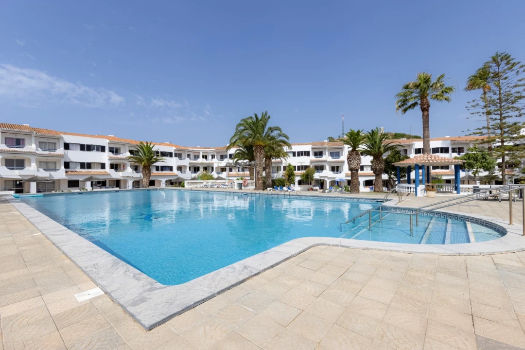 Negócio para Venda em Budens Foto 2