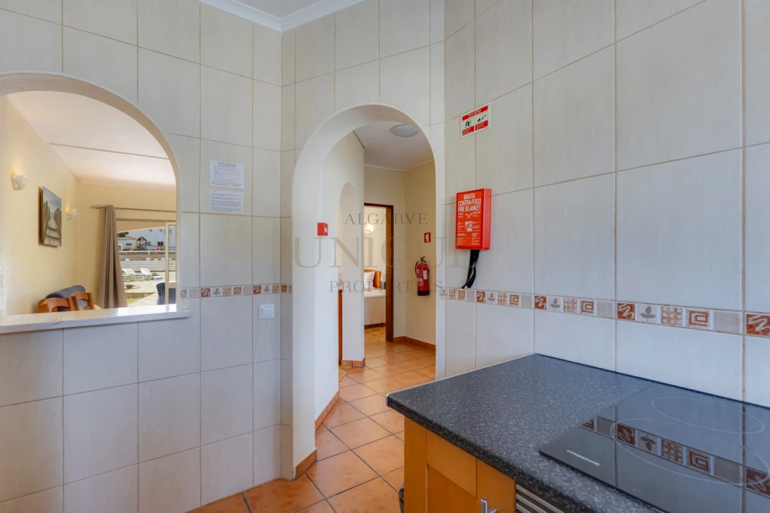 Negócio para Venda em Budens Foto 22