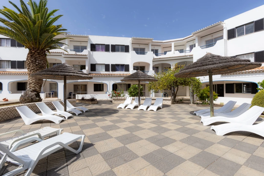 Negócio para Venda em Budens Foto 13