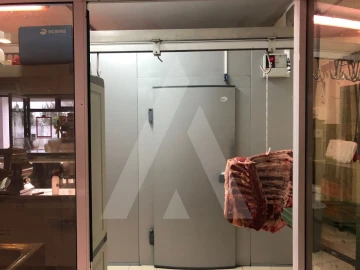 Loja para Cedência de Quotas em Oliveirinha