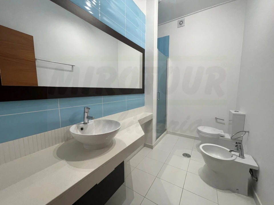 Moradia T4 para Venda em Santo Andre Foto 60