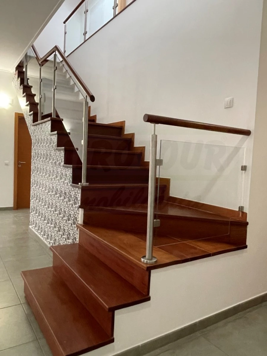 Moradia T4 para Venda em Santo Andre Foto 32