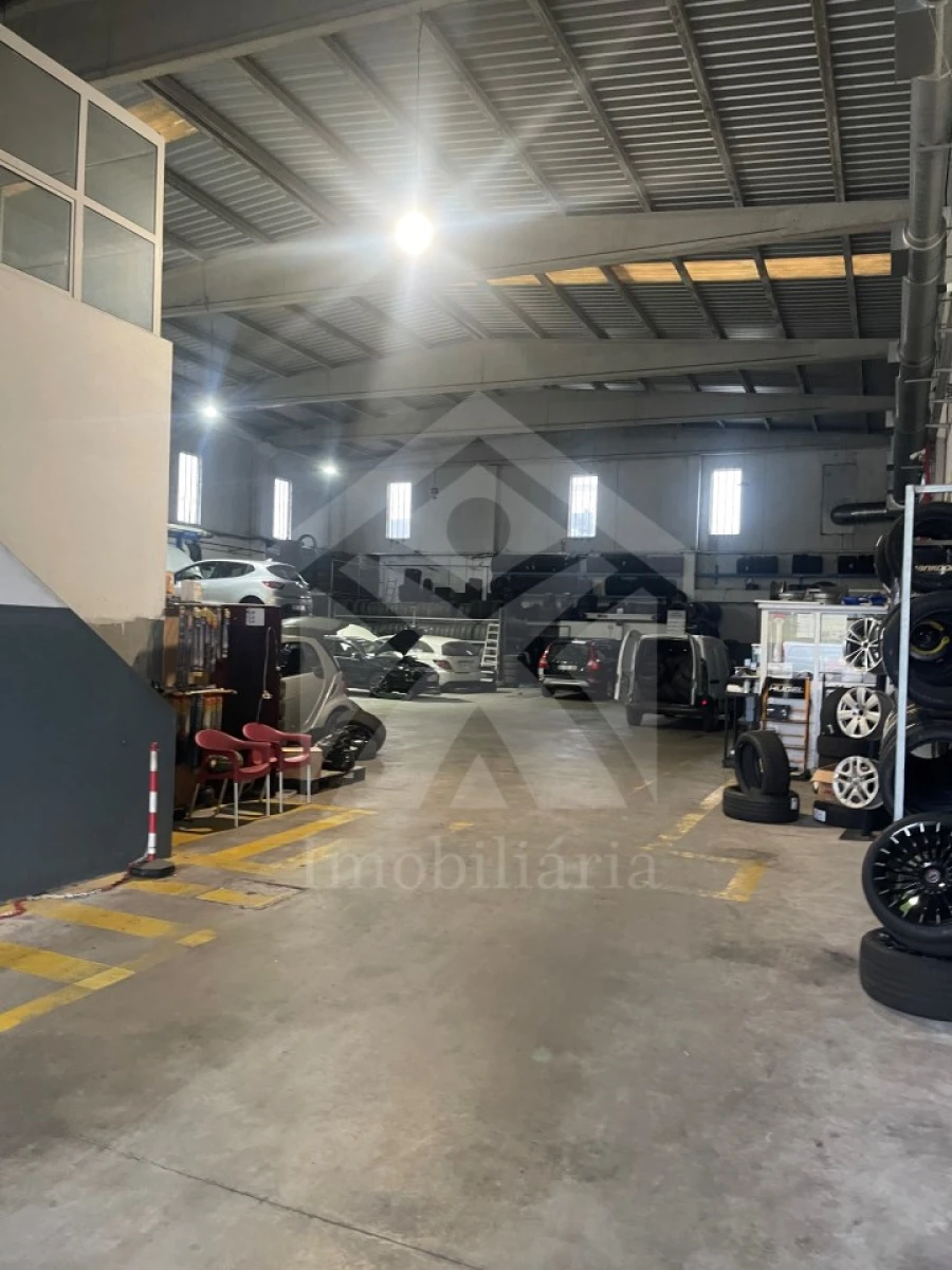 Negócio para Venda em Rio Mau e Arcos Foto 2