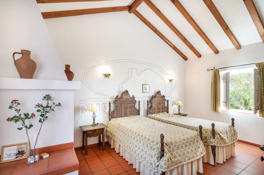 Negócio para Venda em Cortiçadas de Lavre e Lavre Foto 43