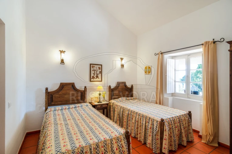 Negócio para Venda em Cortiçadas de Lavre e Lavre Foto 10