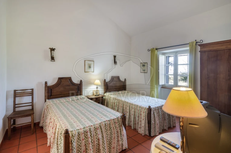 Negócio para Venda em Cortiçadas de Lavre e Lavre Foto 29