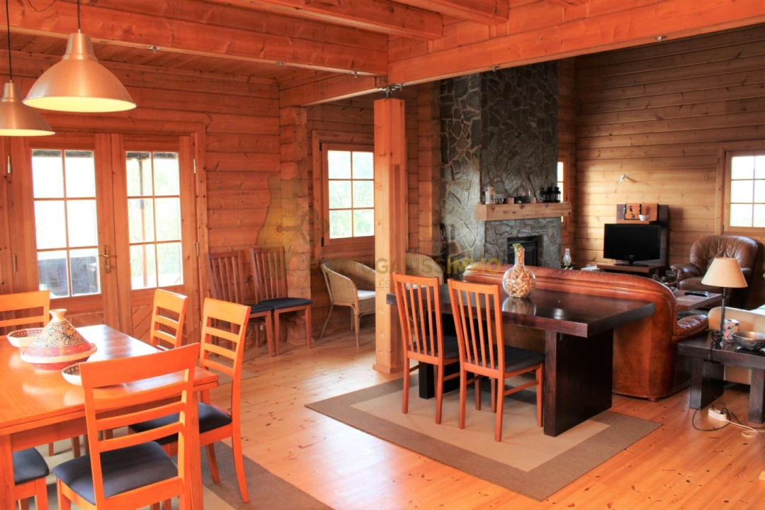 Moradia T4 para Venda em Serra e Junceira Foto 11