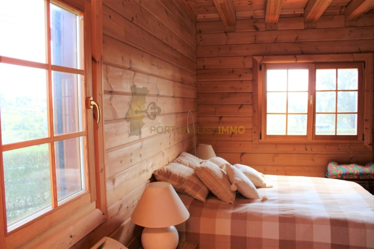 Moradia T4 para Venda em Serra e Junceira Foto 7