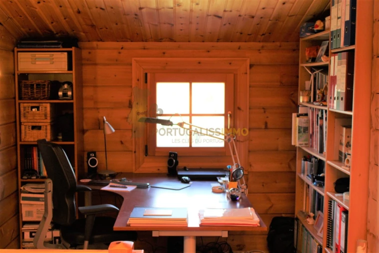 Moradia T4 para Venda em Serra e Junceira Foto 14