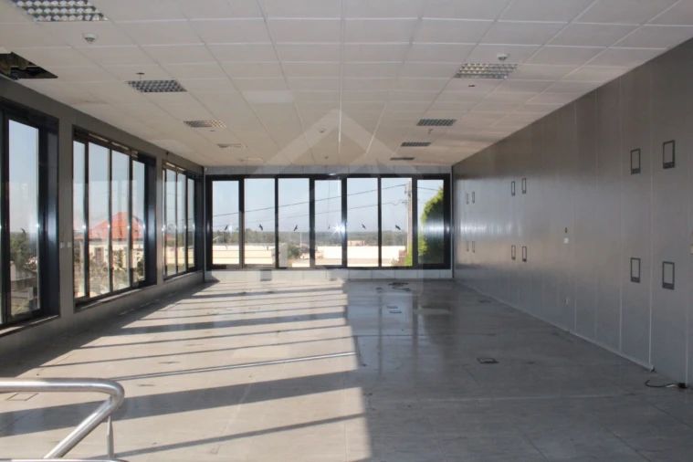 Prédio para Venda em Cortegaça Foto 8