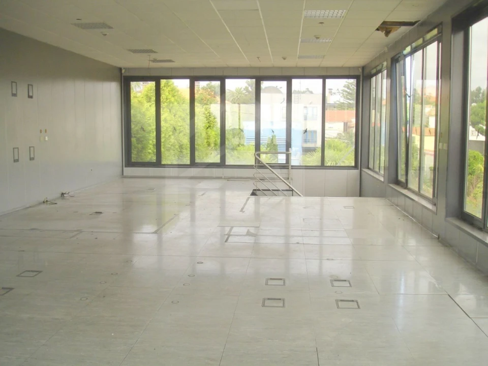 Prédio para Arrendamento em Cortegaça Foto 4