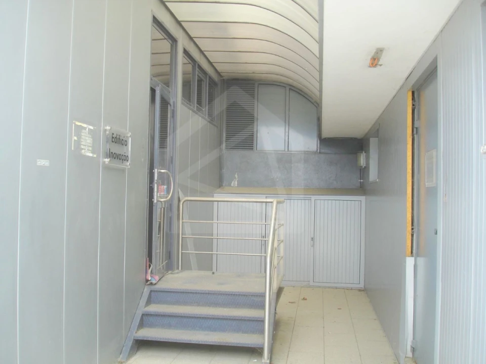 Prédio para Arrendamento em Cortegaça Foto 48