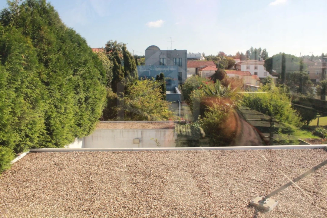 Prédio para Arrendamento em Cortegaça Foto 70
