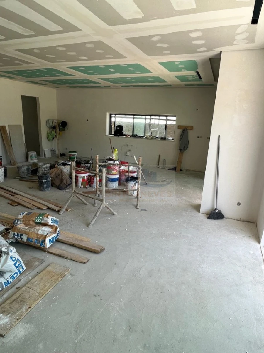 Moradia T3 para Venda em Santo António dos Cavaleiros e Frielas Foto 16