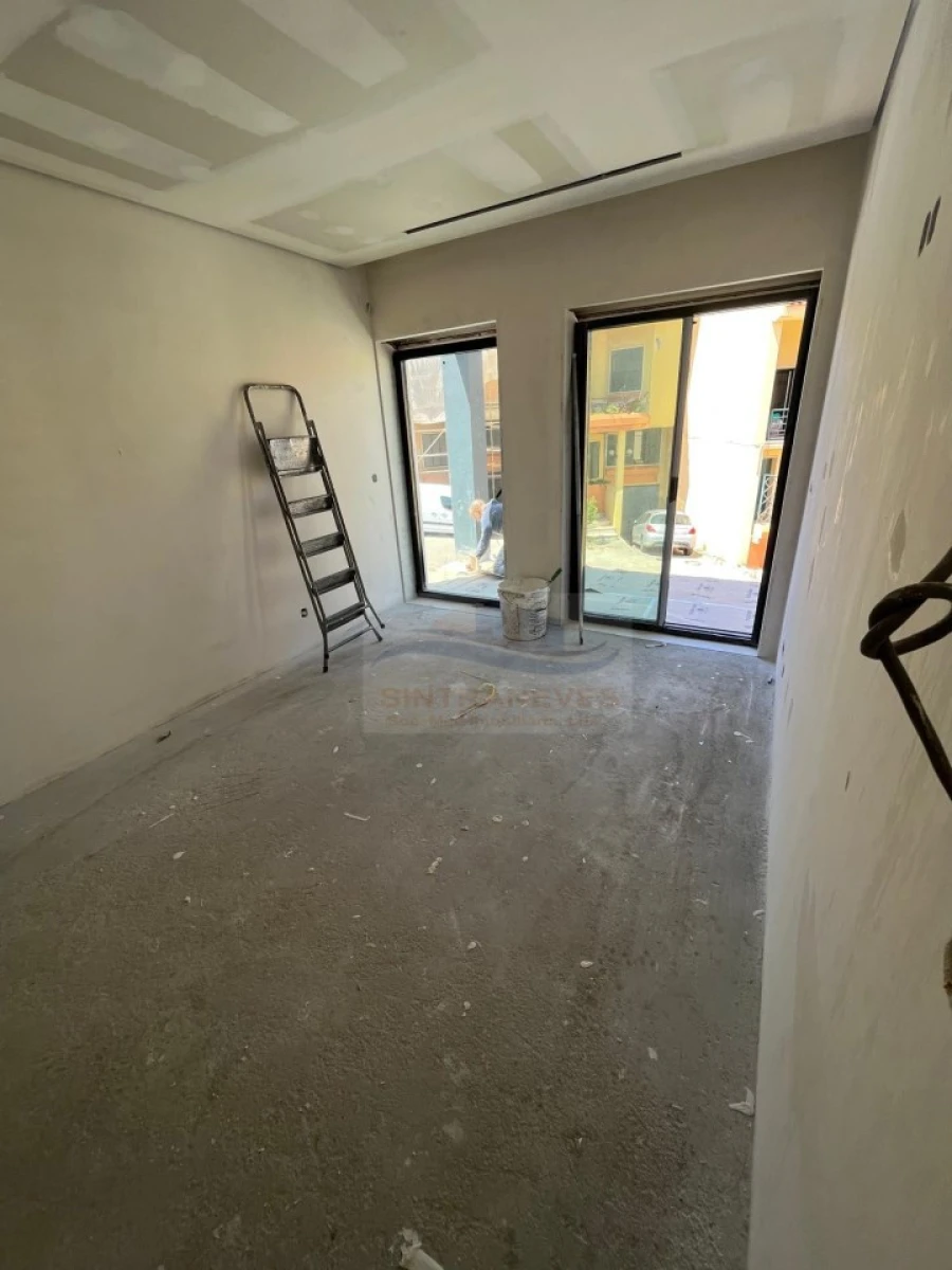 Moradia T3 para Venda em Santo António dos Cavaleiros e Frielas Foto 21