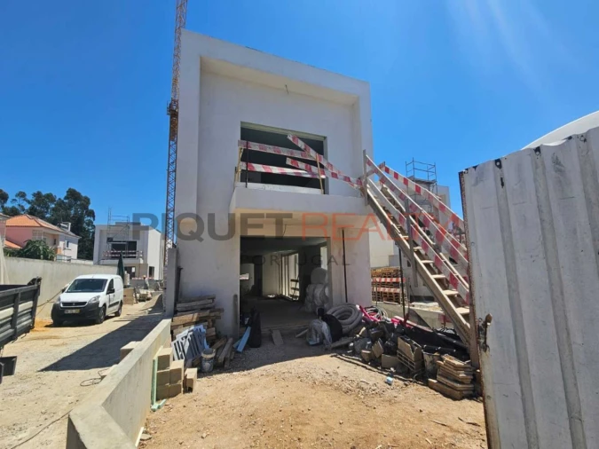 Moradia T3 para Venda em Cascais e Estoril Foto 4