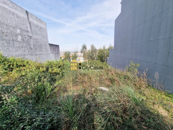 Terreno para Venda em Ermesinde Foto 8