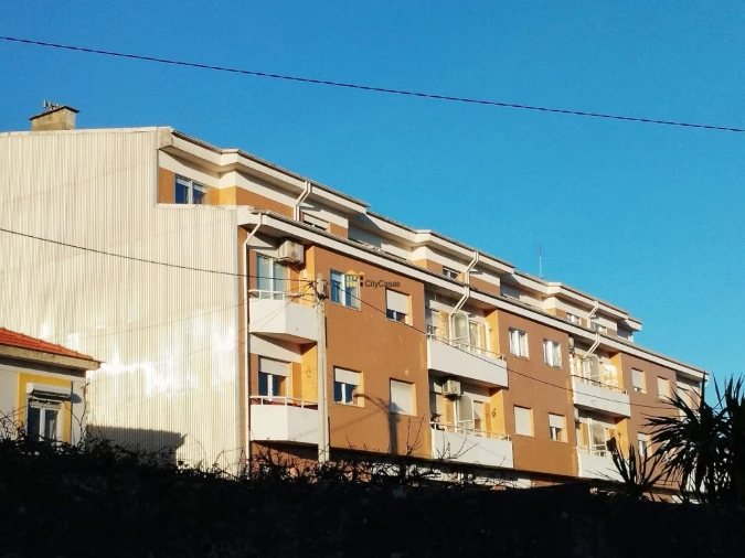 Terreno para Venda em Campanhã Foto 3