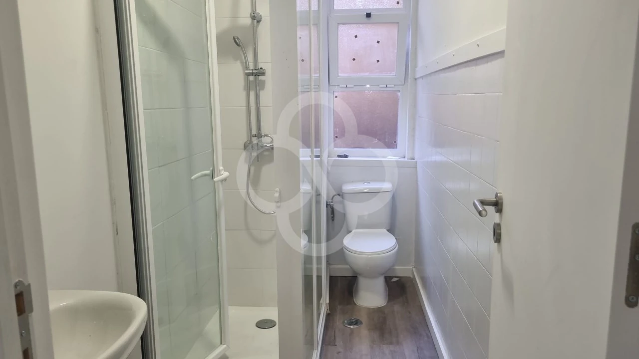 Quarto para Arrendamento em Arroios Foto 4