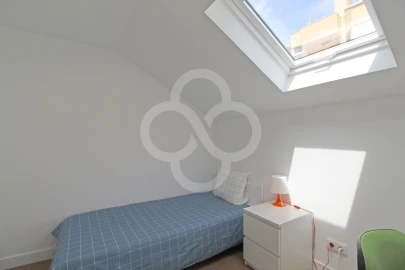 Quarto para Arrendamento em Areeiro