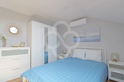 Quarto para Arrendamento em Alvalade