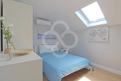 Quarto para Arrendamento em Alvalade