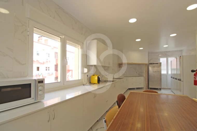 Quarto para Arrendamento em Alvalade Foto 4