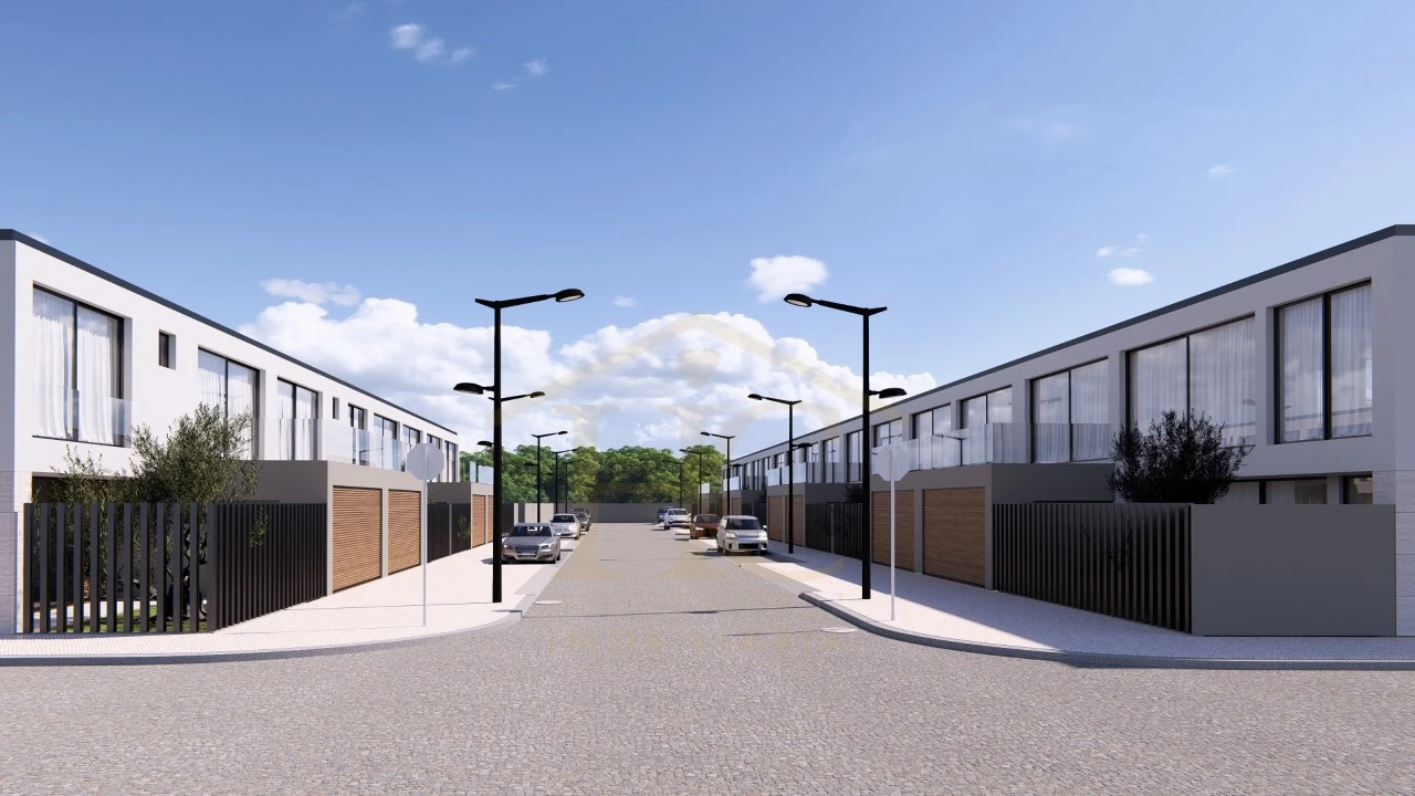 Moradia T4 para Venda em Mindelo Foto 5