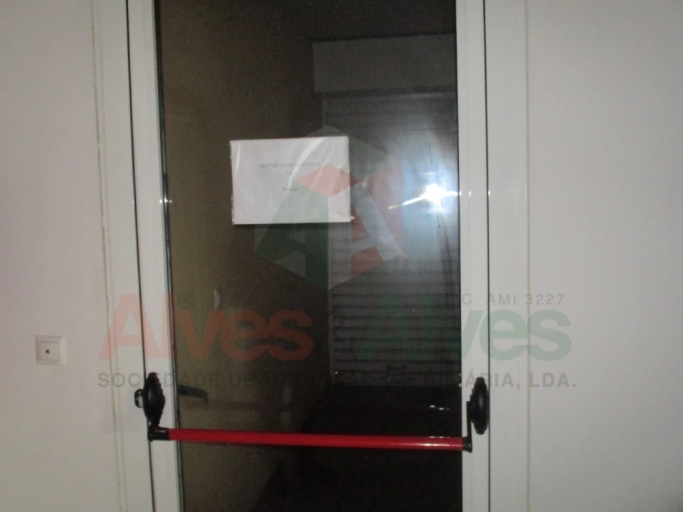 Prédio para Venda em Moreira Foto 45