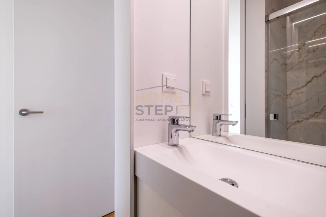 Apartamento T3 para Venda em Canidelo Foto 15