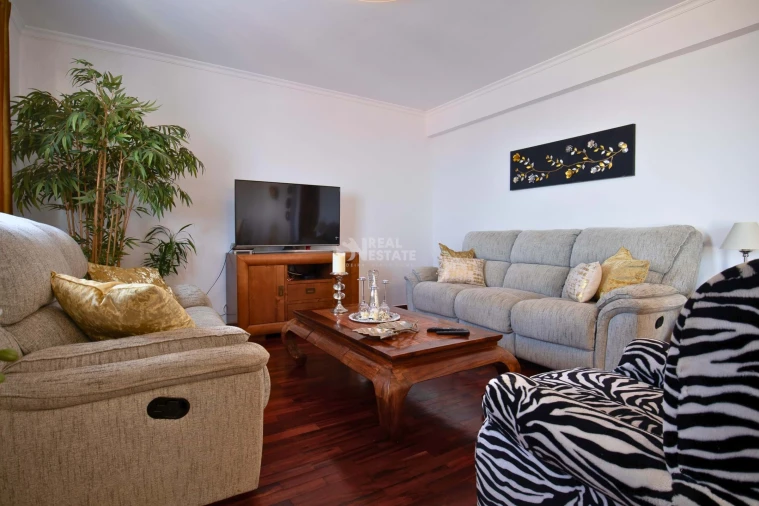 Moradia T3 para Venda em Gaula Foto 10