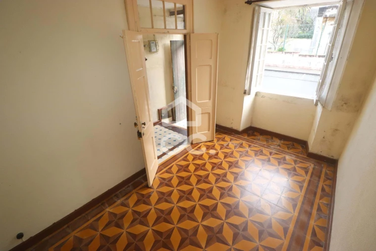 Moradia T3 para Venda em Ponta Delgada (São José) Foto 6