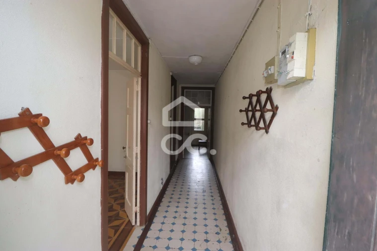 Moradia T3 para Venda em Ponta Delgada (São José) Foto 5