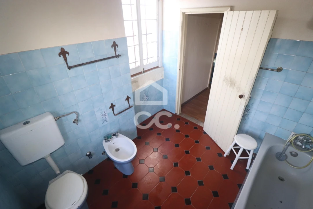 Moradia T3 para Venda em Ponta Delgada (São José) Foto 18